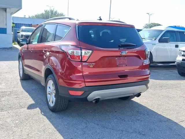 2018 Ford Escape SEL photo 3