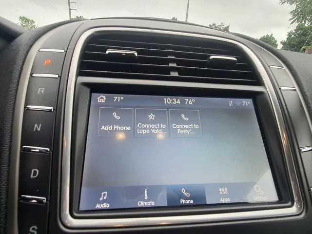 2020 Lincoln Nautilus Standard photo 20