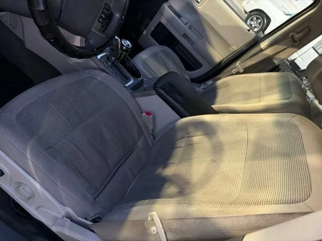 2011 Ford Flex SE photo 12