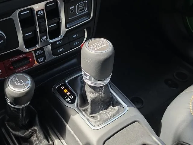 2025 Jeep Wrangler Rubicon 392 photo 29