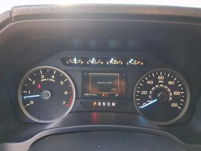 2019 Ford F-150 XLT photo 17