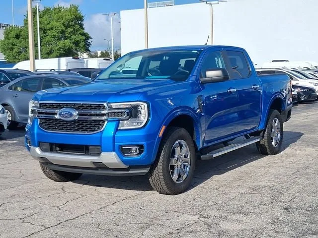 2024 Ford Ranger XLT photo 2