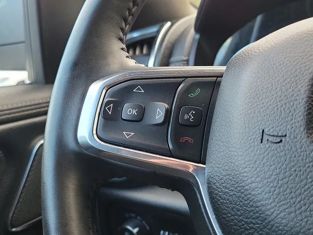 2024 RAM 1500 Laramie photo 23