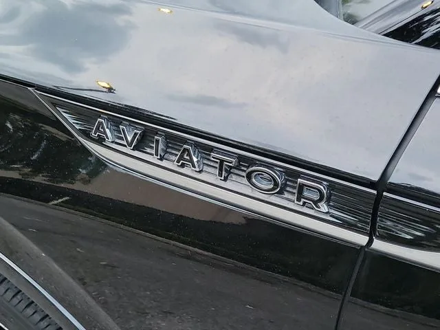2024 Lincoln Aviator Black Label Premium photo 8