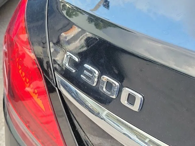2019 Mercedes-Benz C-Class C 300 photo 3