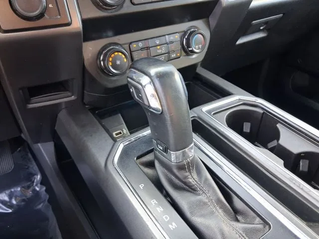 2019 Ford F-150 XLT photo 21