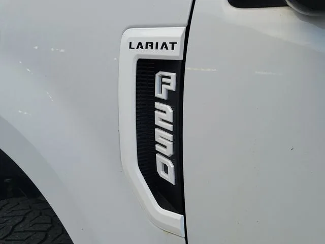 2019 Ford F-250SD Lariat photo 7