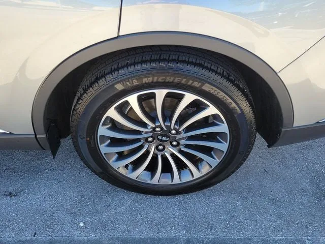 2024 Lincoln Aviator Premiere Premium photo 7