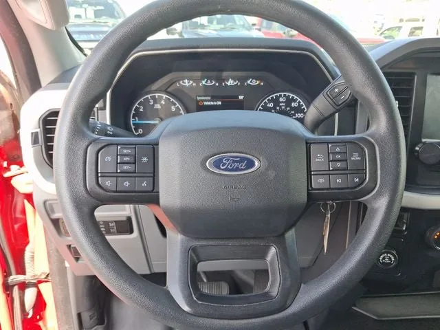2022 Ford F-150 XLT photo 12