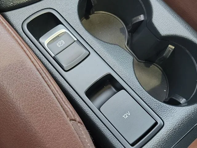 2016 Audi Q3 2.0T Premium Plus FrontTrak photo 30
