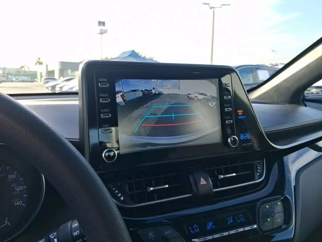 2019 Toyota C-HR LE photo 21