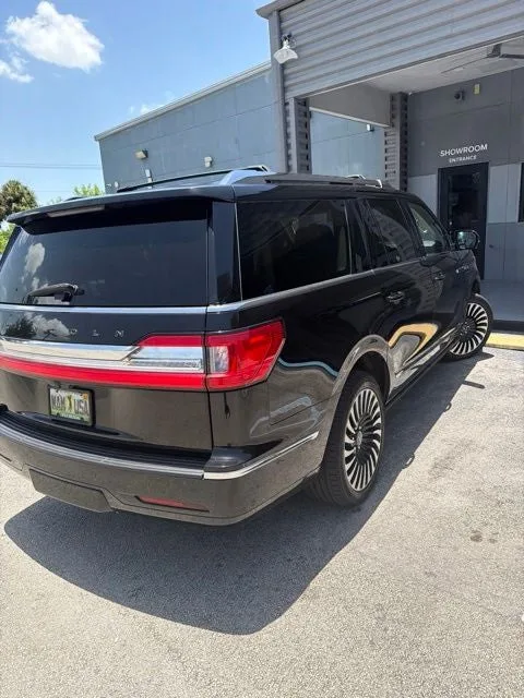 2020 Lincoln Navigator L Black Label photo 4