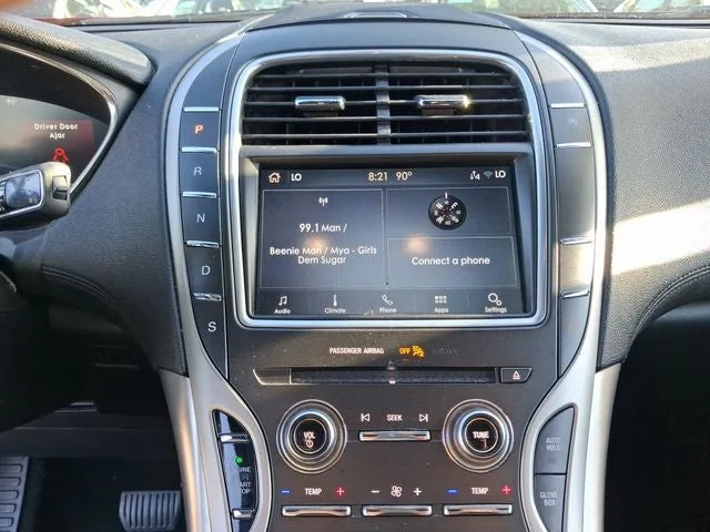 2019 Lincoln Nautilus Standard photo 19