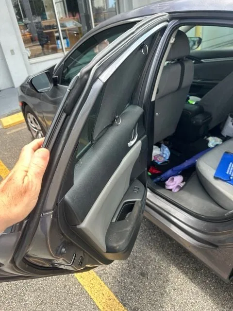 2018 Honda Civic LX photo 19
