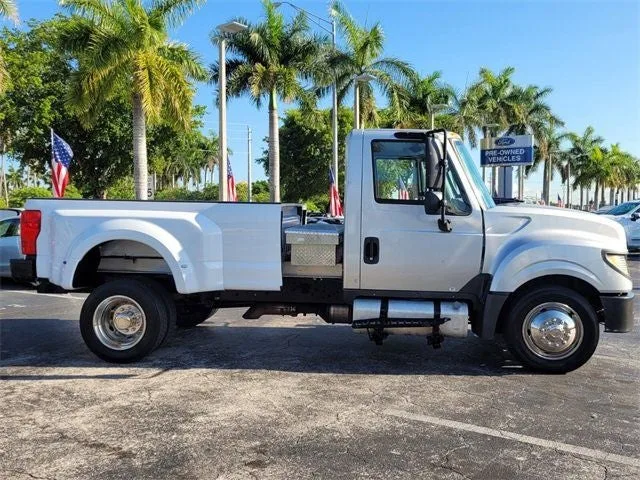 2015 International TERRASTAR REGULAR CAB photo 11