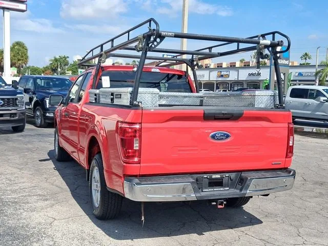 2022 Ford F-150 XLT photo 3