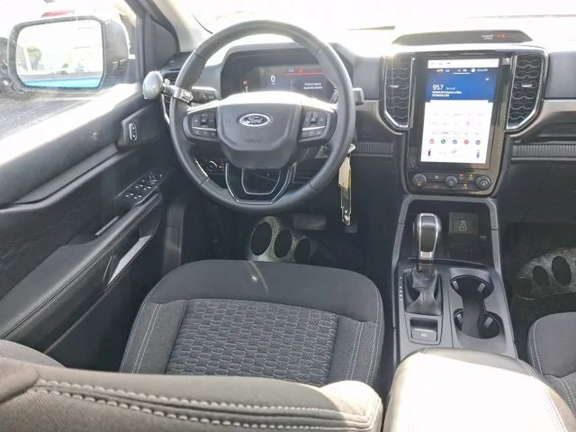 2024 Ford Ranger XLT photo 8