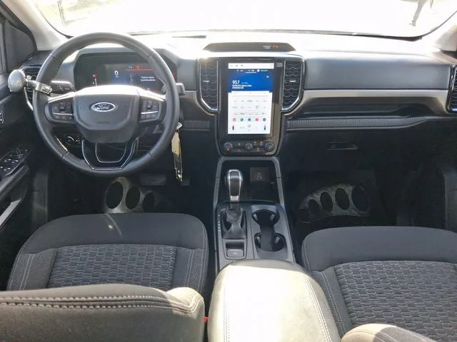 2024 Ford Ranger XLT photo 7