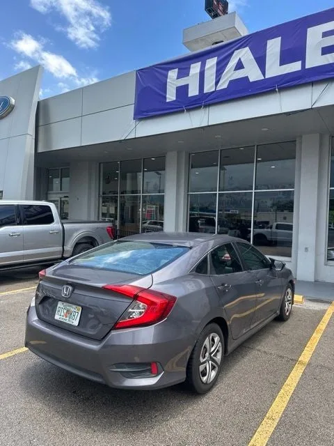 2018 Honda Civic LX photo 14