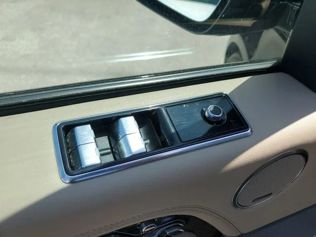 2018 Land Rover Range Rover 5.0L V8 Supercharged photo 20