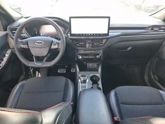2023 Ford Escape ST-Line photo 9