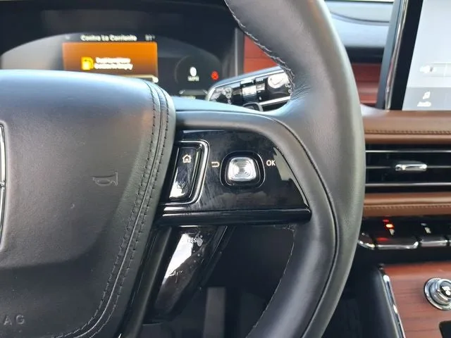 2023 Lincoln Aviator Reserve Premium photo 18