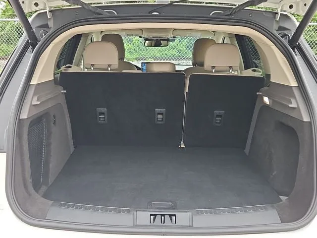 2024 Lincoln Corsair Premiere photo 6