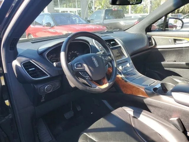 2017 Lincoln MKX Reserve photo 14