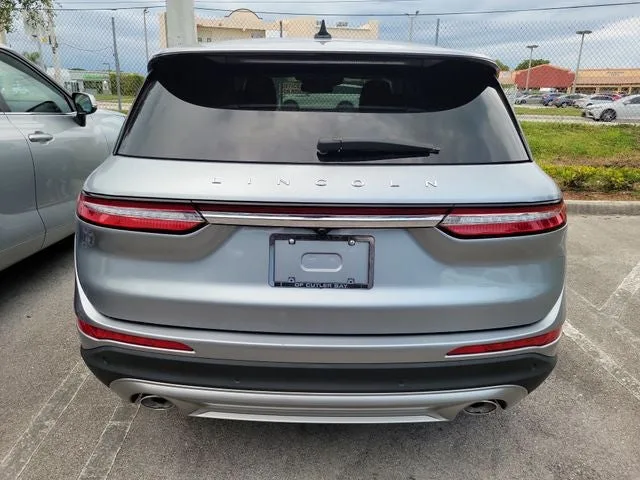 2024 Lincoln Corsair Premiere photo 5