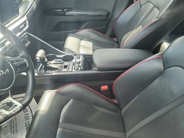 2023 Kia K5 GT photo 11
