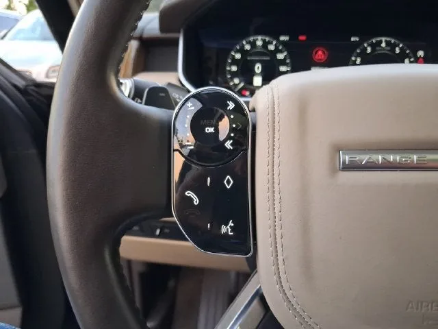 2018 Land Rover Range Rover 5.0L V8 Supercharged photo 16