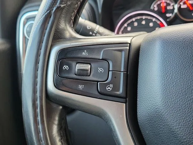 2019 Chevrolet Silverado 1500 LT photo 18