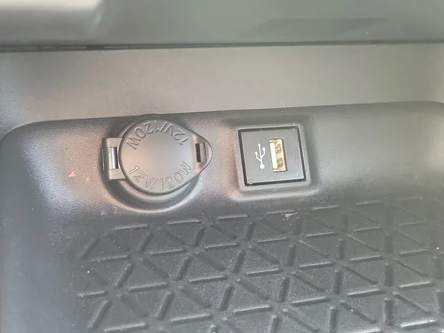 2024 Toyota RAV4 LE photo 25