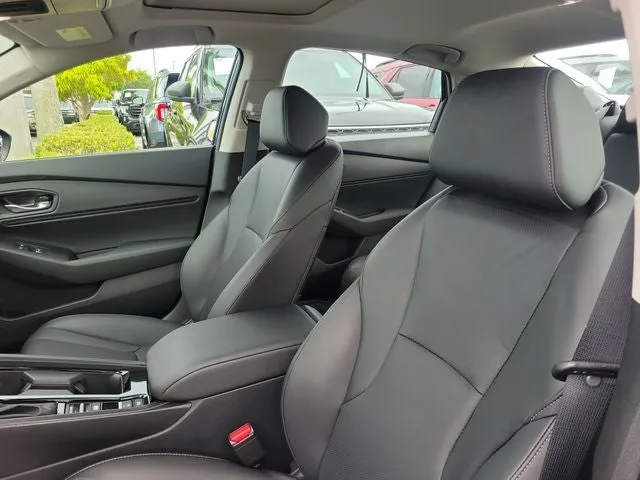 2025 Honda Accord Hybrid EX-L photo 9