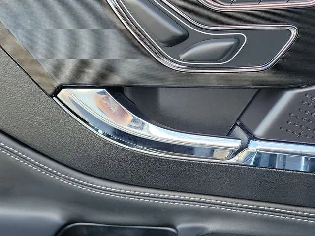 2024 Lincoln Corsair Premiere photo 27