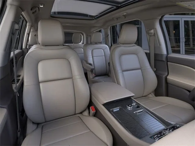 2024 Lincoln Aviator Premiere Premium photo 10