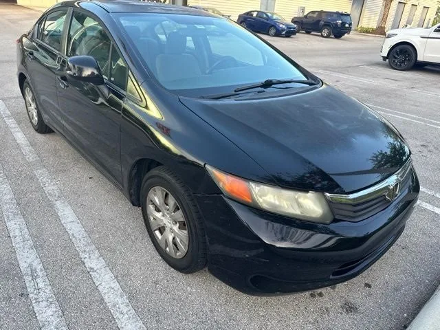2012 Honda Civic LX photo 3