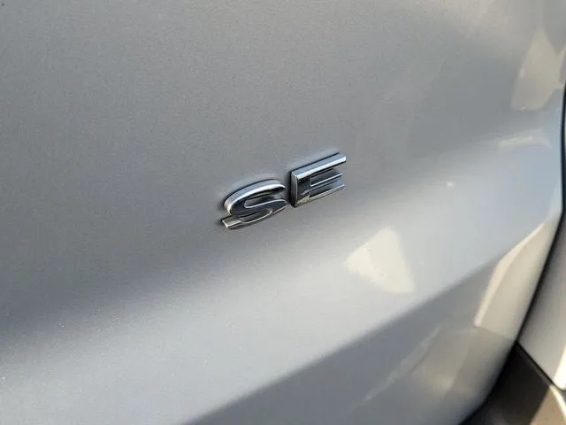 2021 Ford EcoSport SE photo 6
