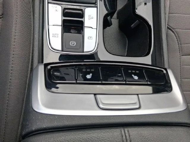 2024 Hyundai Santa Cruz SEL photo 22