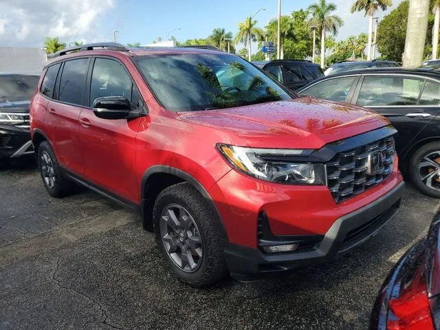 2024 Honda Passport TrailSport photo 2