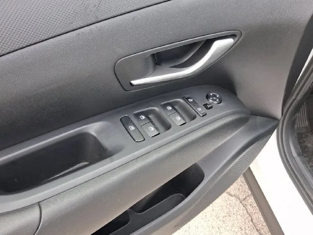 2024 Hyundai Santa Cruz SEL photo 15