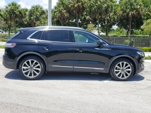 2019 Lincoln Nautilus Select photo 8