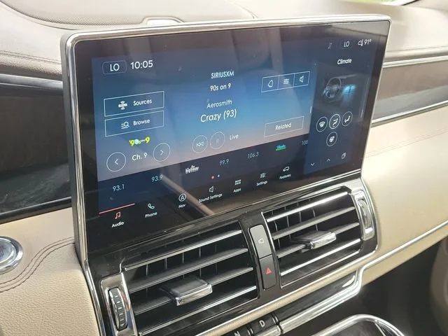 2022 Lincoln Navigator L Reserve photo 24