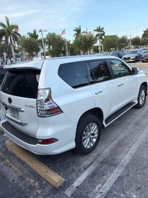 2023 Lexus GX 460 photo 5