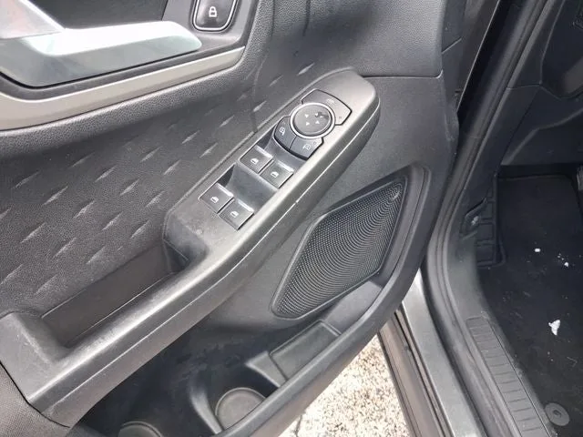 2020 Ford Escape SE photo 14