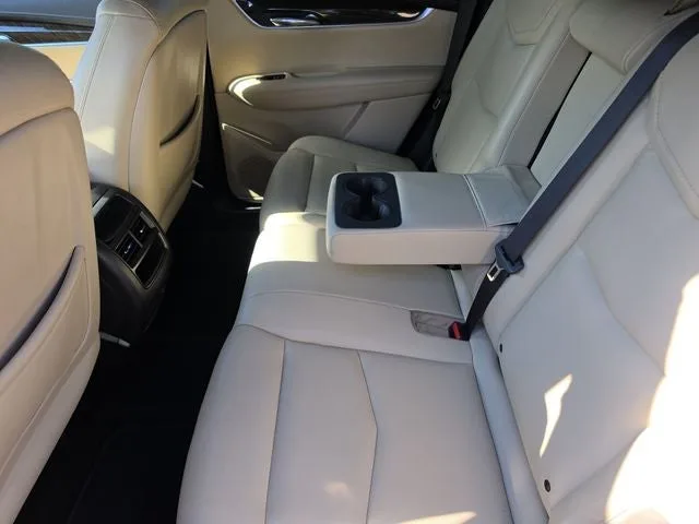 2018 Cadillac XT5 Base photo 12