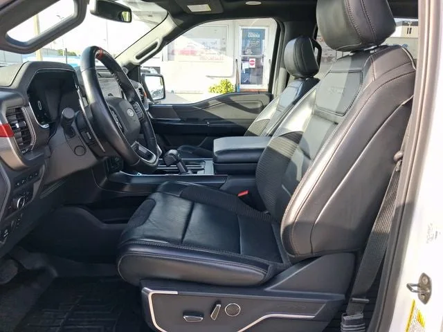 2021 Ford F-150 Raptor photo 13