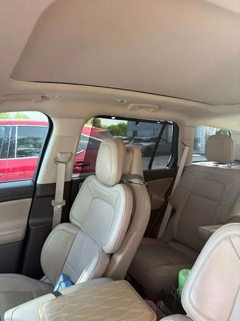 2023 Lincoln Aviator Reserve Premium photo 4