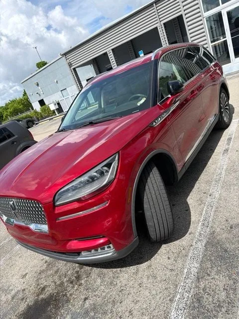 2021 Lincoln Aviator Reserve Premium photo 2