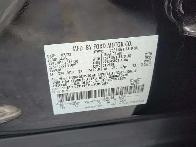 2023 Ford Explorer ST-Line photo 30